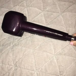 Conair infinitiPRO hair curling tool